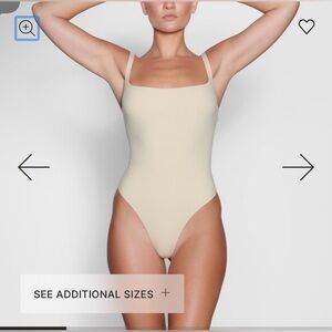 Skims Firs Everybody Square Neck Bodysuit Medium Sand NWT